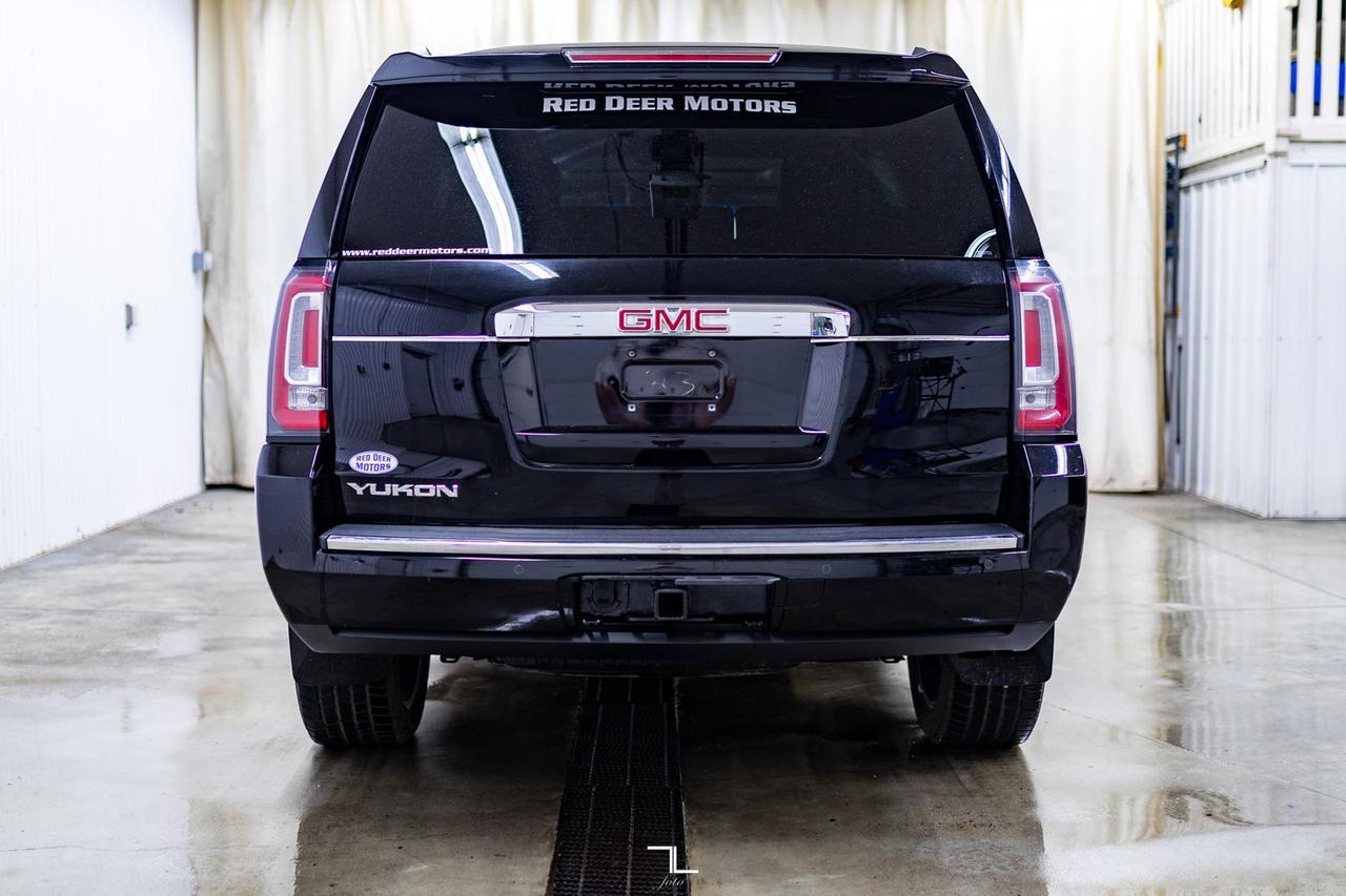 2017 GMC Yukon AWD Denali Leather Roof Nav BCam Red Deer AB