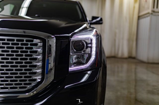 2017 GMC Yukon AWD Denali Leather Roof Nav BCam Red Deer AB