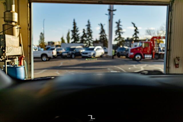 2017 GMC Yukon AWD Denali Leather Roof Nav BCam Red Deer AB