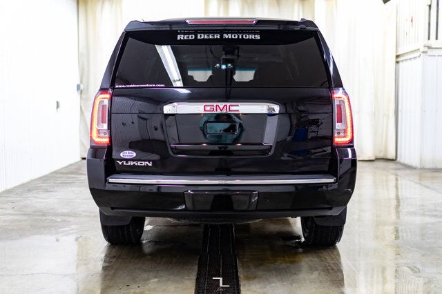 2017 GMC Yukon AWD Denali Leather Roof Nav BCam Red Deer AB