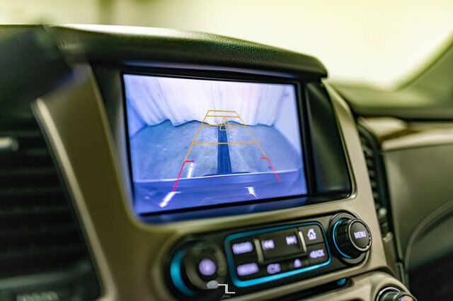 2017 GMC Yukon AWD Denali Leather Roof Nav BCam Red Deer AB