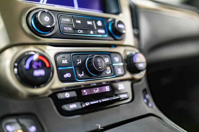 2017 GMC Yukon AWD Denali Leather Roof Nav BCam Red Deer AB