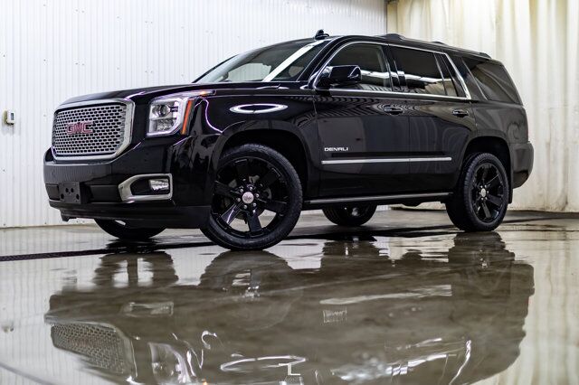2017 GMC Yukon AWD Denali Leather Roof Nav BCam Red Deer AB