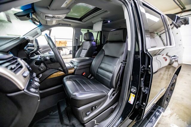 2017 GMC Yukon AWD Denali Leather Roof Nav BCam Red Deer AB