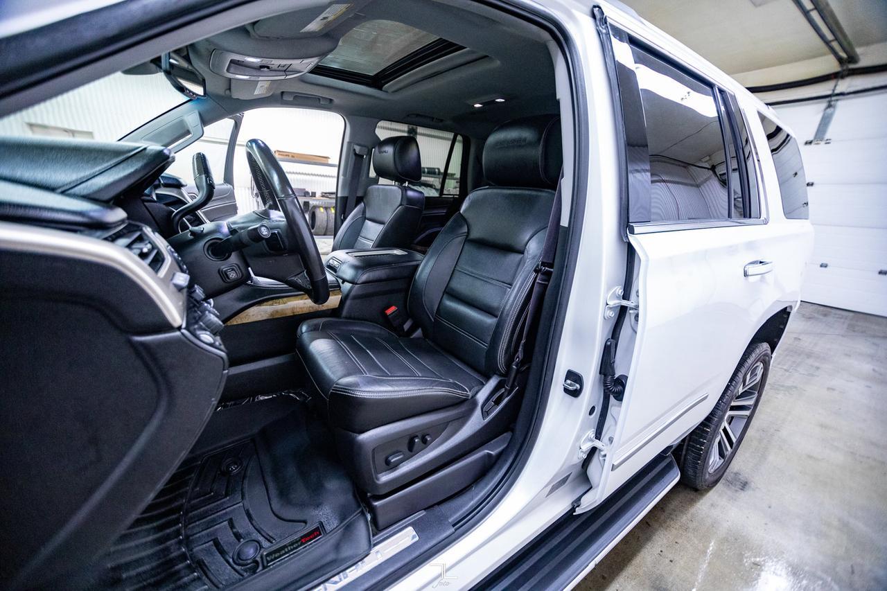 2017 GMC Yukon AWD Denali Leather Roof Nav BCam TV Red Deer AB