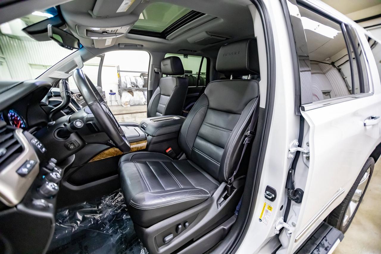 2017 GMC Yukon AWD Denali Leather Roof Nav BCam TV Red Deer AB