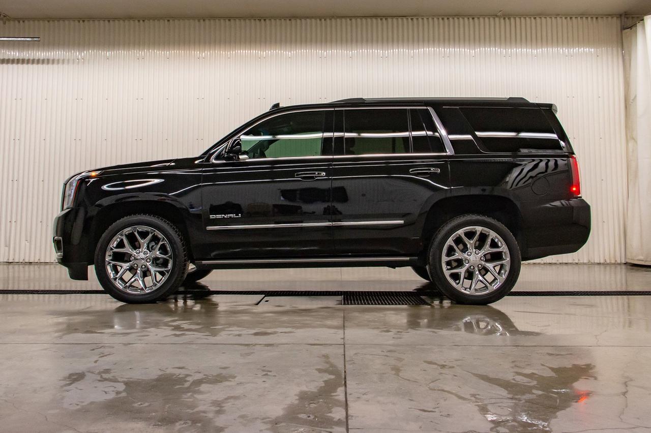 2017 GMC Yukon AWD Denali Leather Roof Nav DVD Red Deer AB