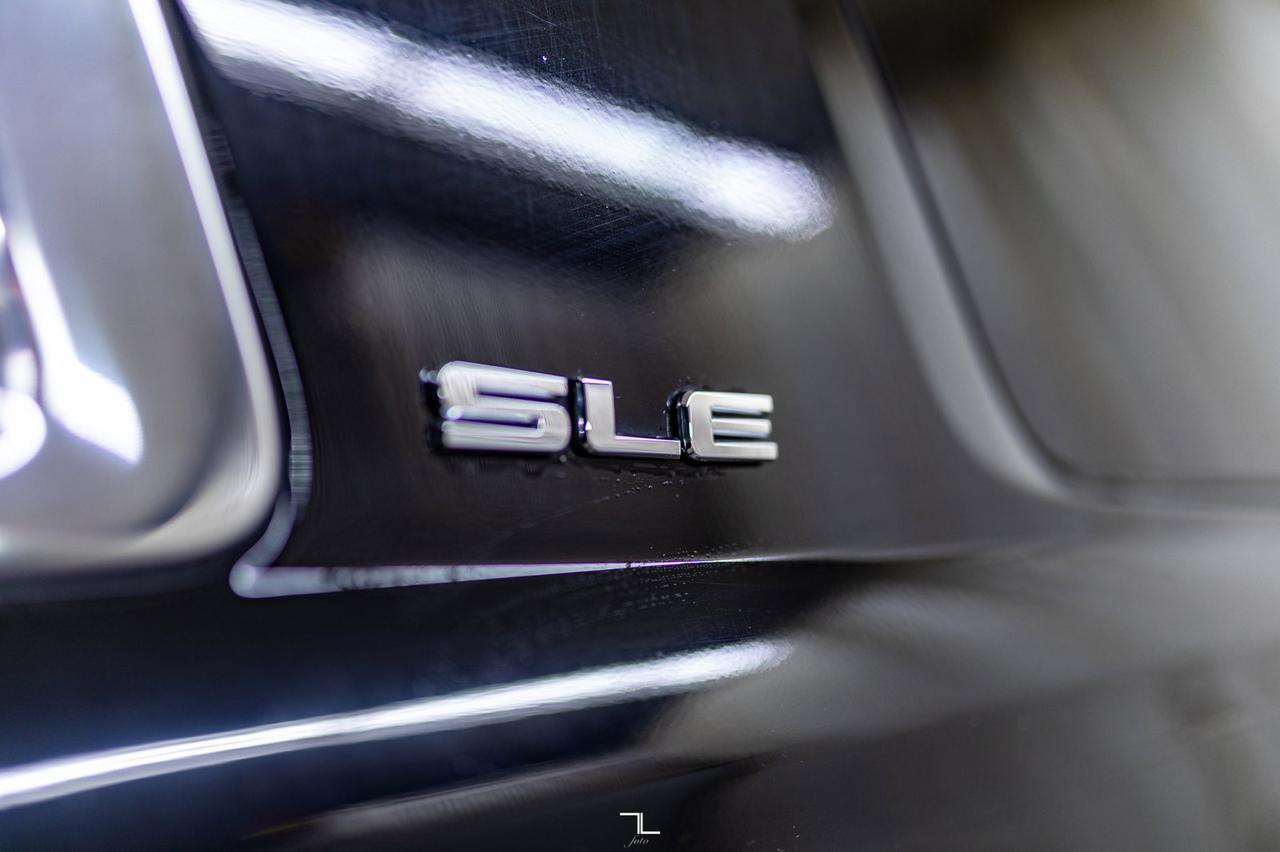 2017 GMC Yukon AWD SEL BCam Red Deer AB