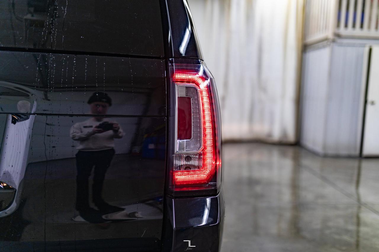 2017 GMC Yukon AWD SEL BCam Red Deer AB