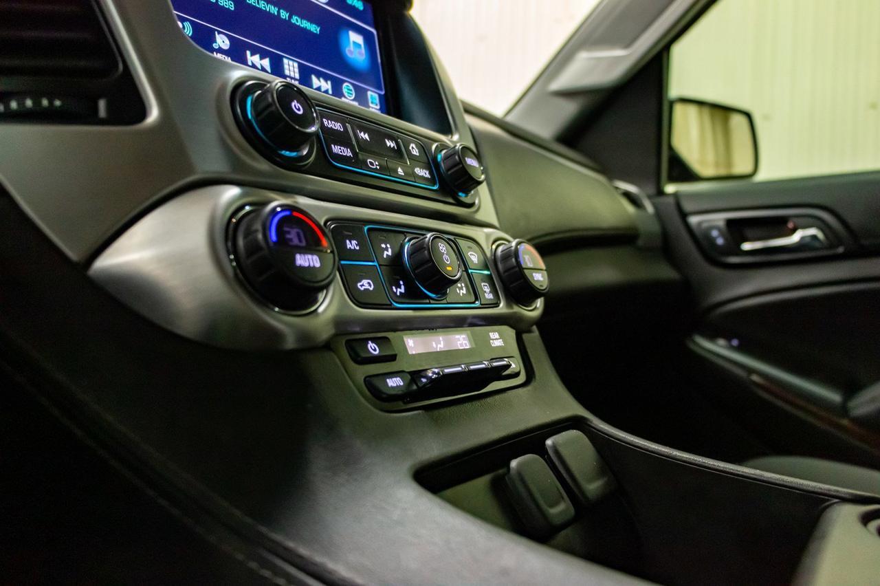 2017 GMC Yukon AWD SLE 3rd Row BCam Red Deer AB