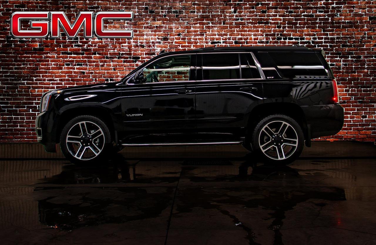 2017 GMC Yukon AWD SLT Leather Roof Nav DVD