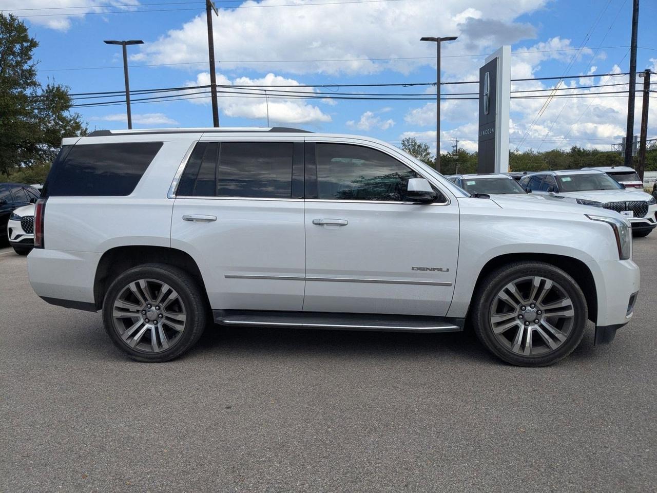 2017 GMC Yukon Denali