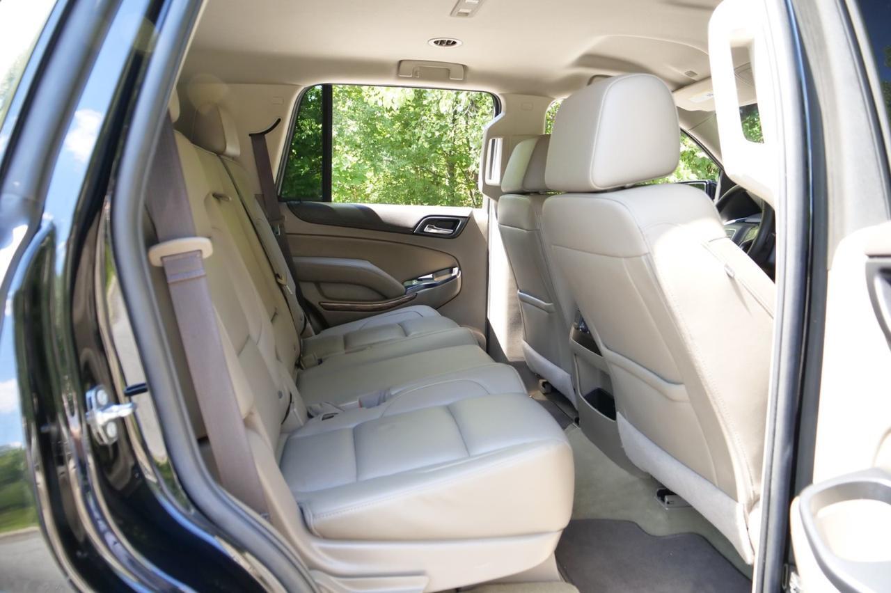 2017 GMC Yukon SLT / 5.3L V8 / Azara Wheels / Vented Seats / Third Row! Lincolnton NC