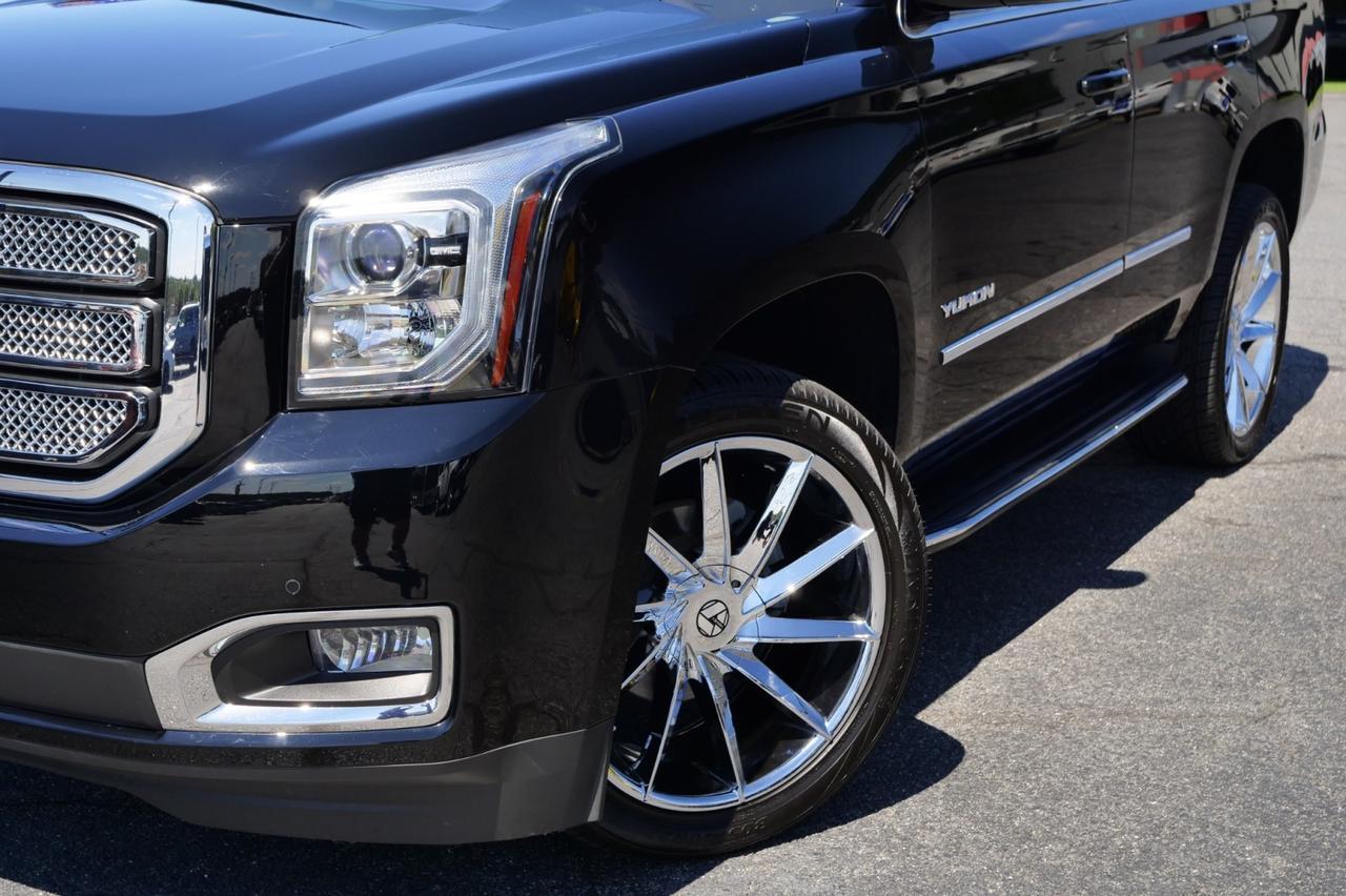 2017 GMC Yukon SLT / 5.3L V8 / Azara Wheels / Vented Seats / Third Row! Lincolnton NC
