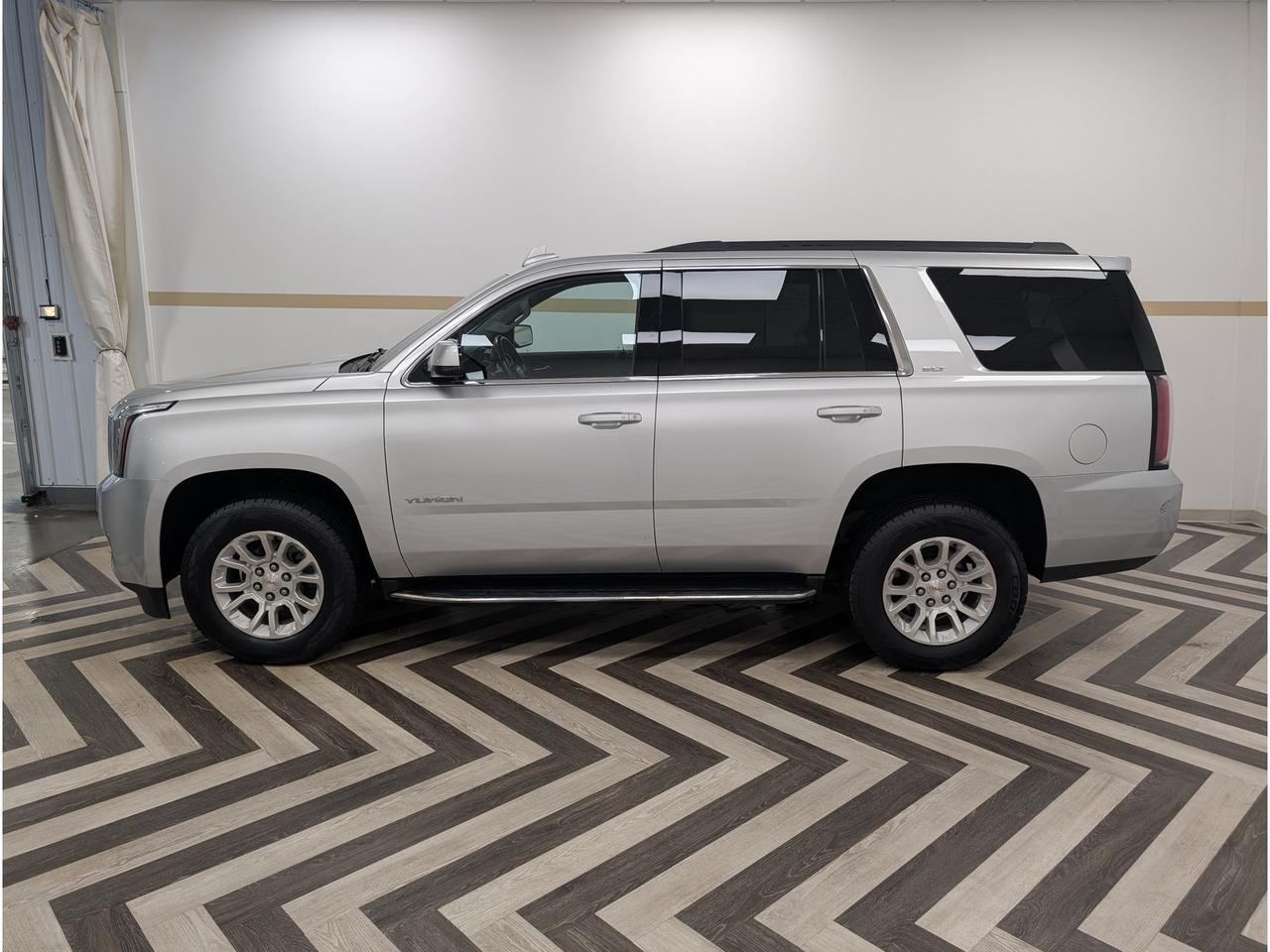 2017 GMC Yukon 1500 SLT Gasoline