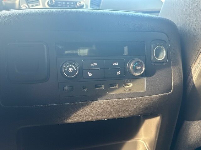 2017 GMC Yukon SLT Grande Prairie AB