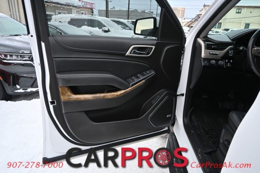 2017 GMC Yukon XL Denali - 6.2L V8 - 4X4 - Heated & Cooled Front Leather Seats - Push To Start - Auto Start - HUD - NAV - Backup Camera - Sunroof - 3rd Row - Seats 7 - Rear Entertainment System - Bose Speakers - Roof Rack - Running Boards - Tow Pkg - 1 Owner Anchorage AK