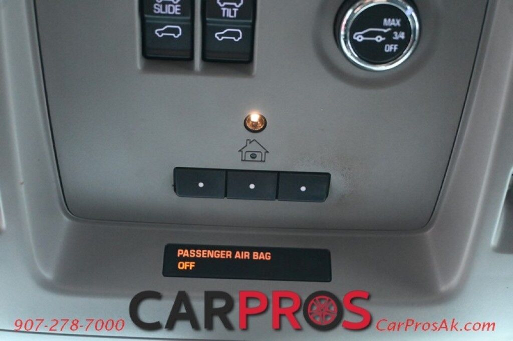 2017 GMC Yukon XL Denali - 6.2L V8 - 4X4 - Heated & Cooled Front Leather Seats - Push To Start - Auto Start - HUD - NAV - Backup Camera - Sunroof - 3rd Row - Seats 7 - Rear Entertainment System - Bose Speakers - Roof Rack - Running Boards - Tow Pkg - 1 Owner Anchorage AK