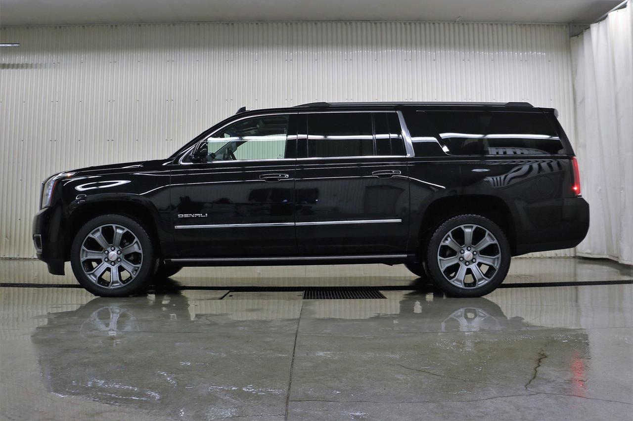 2017 GMC Yukon XL Denali Red Deer AB