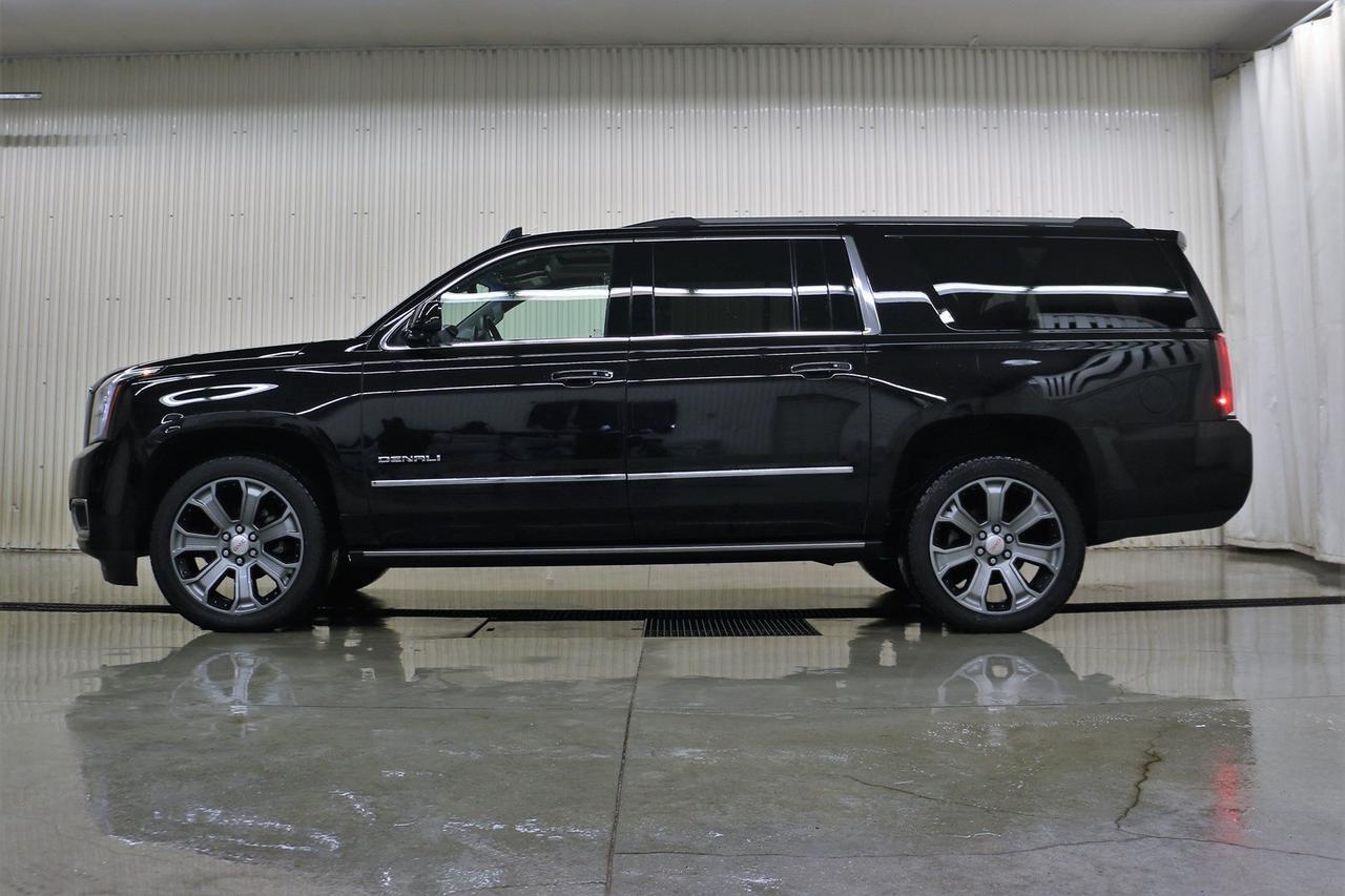 2017 GMC Yukon XL Denali Red Deer AB