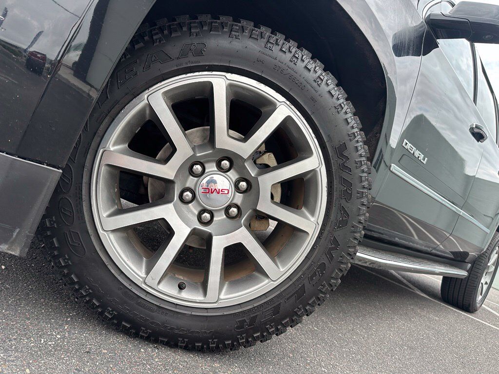 2017 GMC Yukon XL Denali