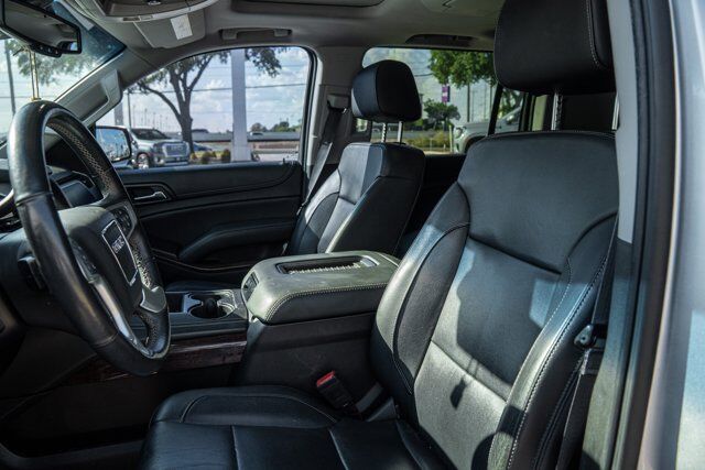 2017 GMC Yukon XL SLT  Selma TX