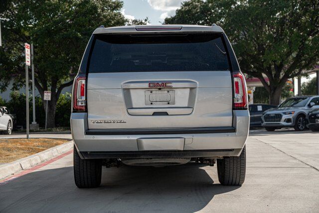 2017 GMC Yukon XL SLT  Selma TX