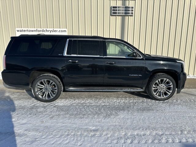 2017 GMC Yukon XL
