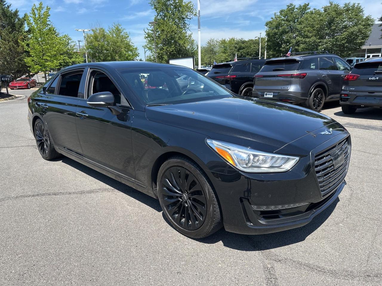 2017 Genesis G90