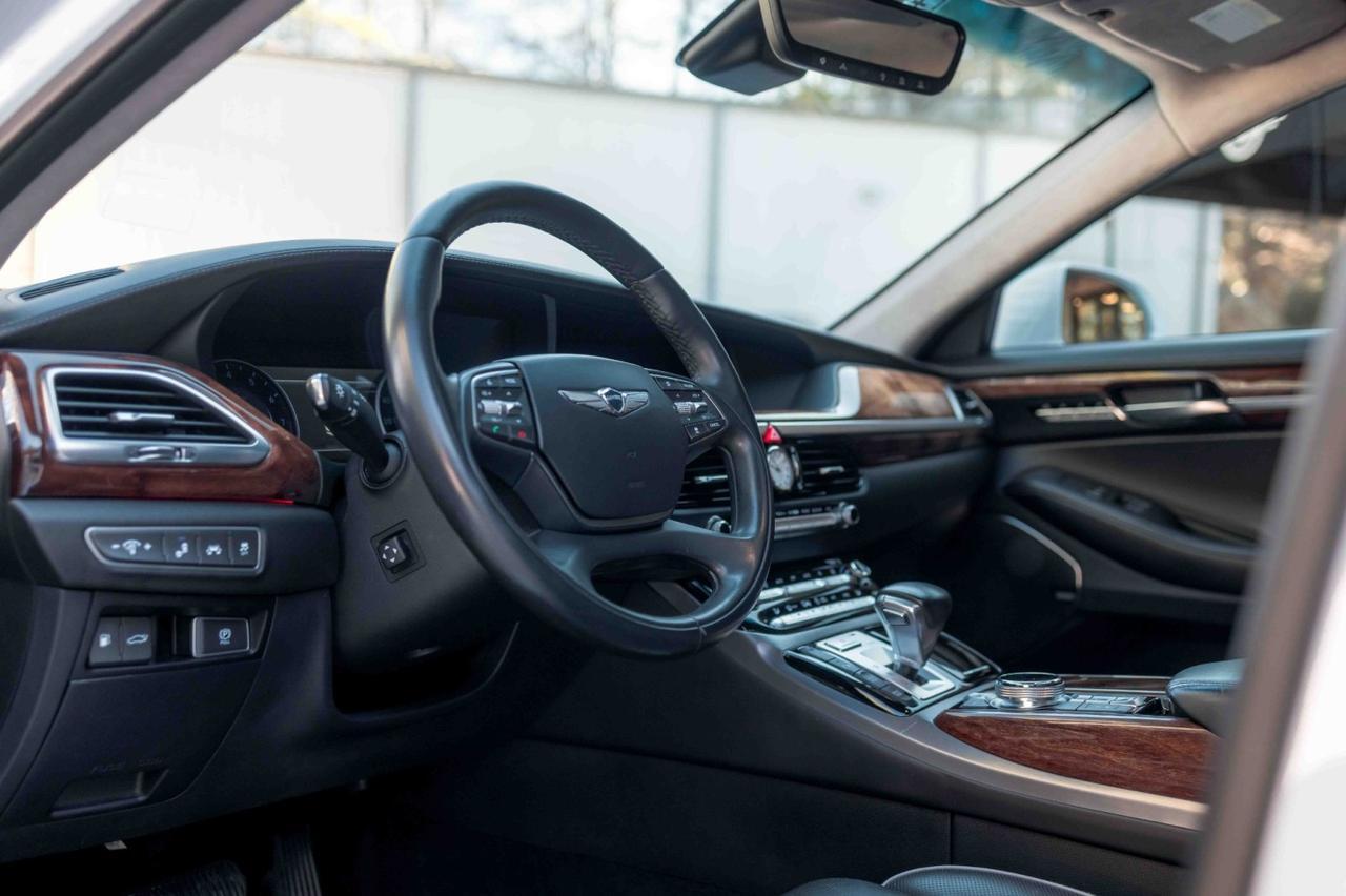 2017 Genesis G90 5.0L Ultimate