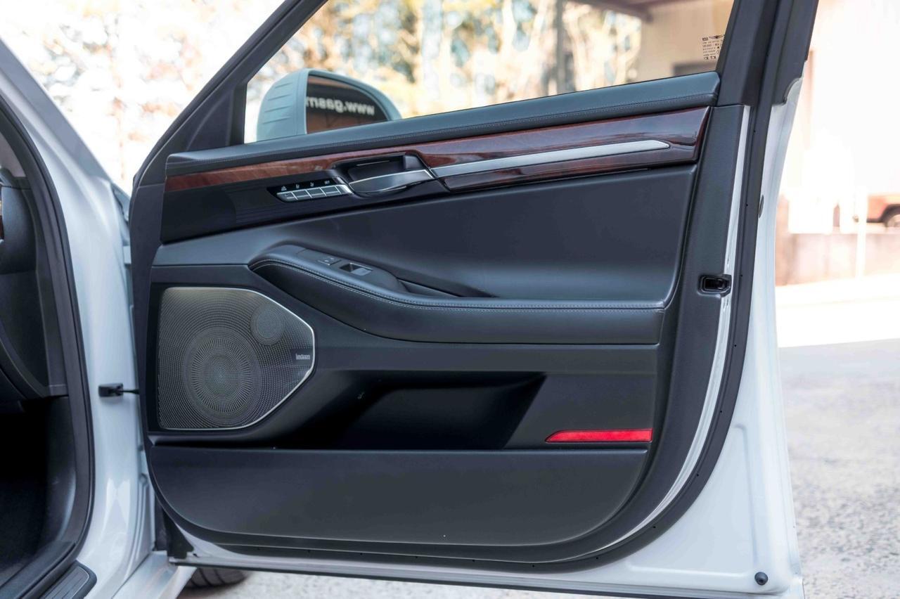 2017 Genesis G90 5.0L Ultimate Marietta GA