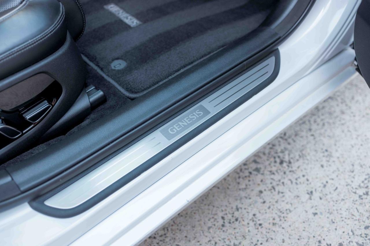 2017 Genesis G90 5.0L Ultimate Marietta GA