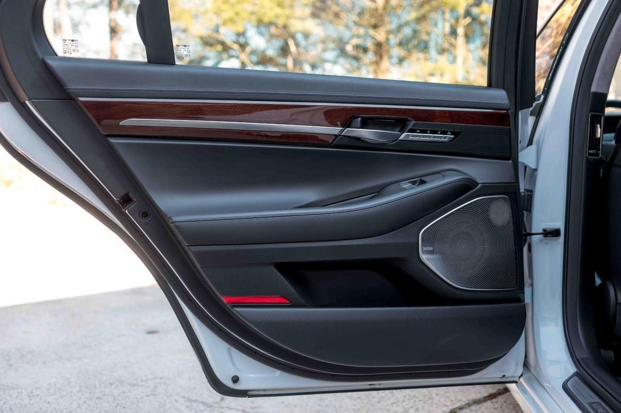 2017 Genesis G90 5.0L Ultimate Marietta GA