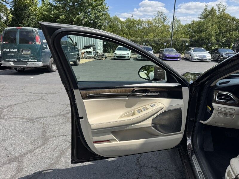 2017 Genesis G90 5.0L Ultimate Willow Grove PA