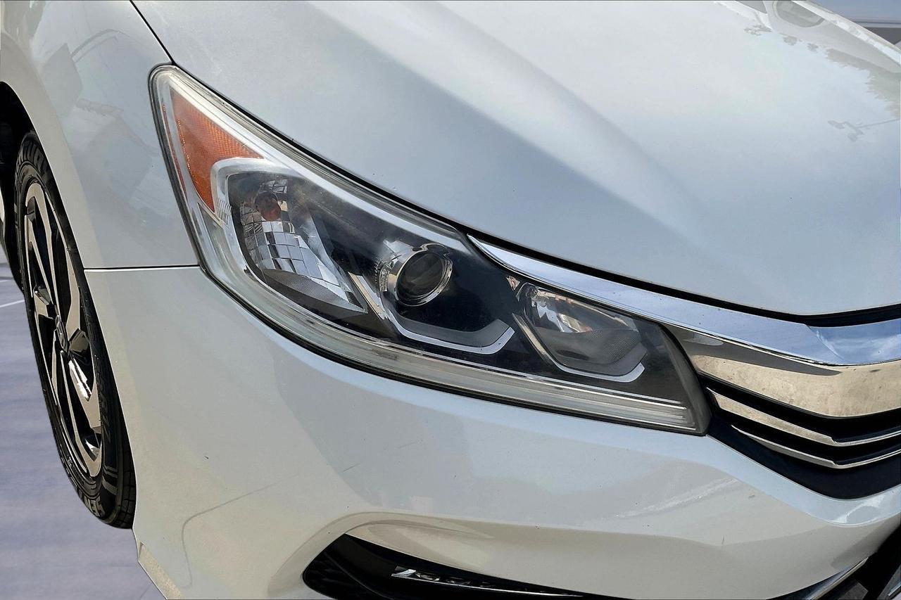 2017 HONDA ACCORD EX Houston TX