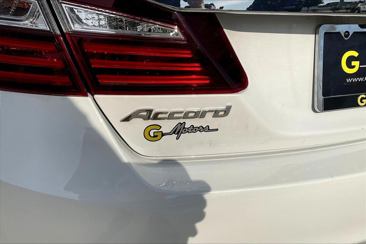 2017 HONDA ACCORD EX Houston TX