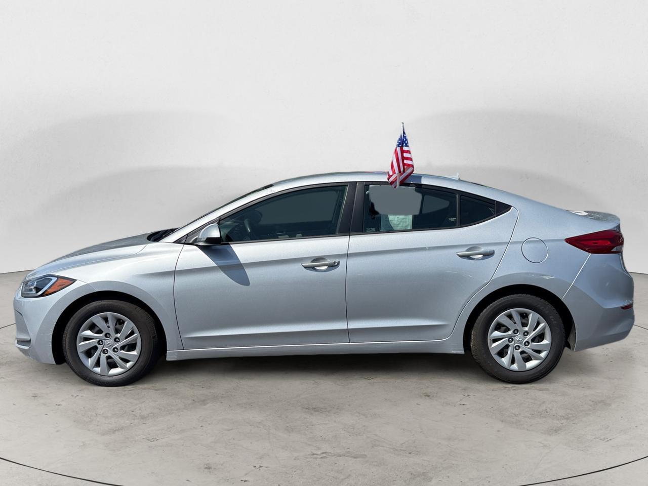 2017 HYUNDAI ELANTRA LIMITED; SE Kansas City MO