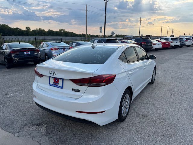 2017 HYUNDAI ELANTRA SE Grand Prairie TX