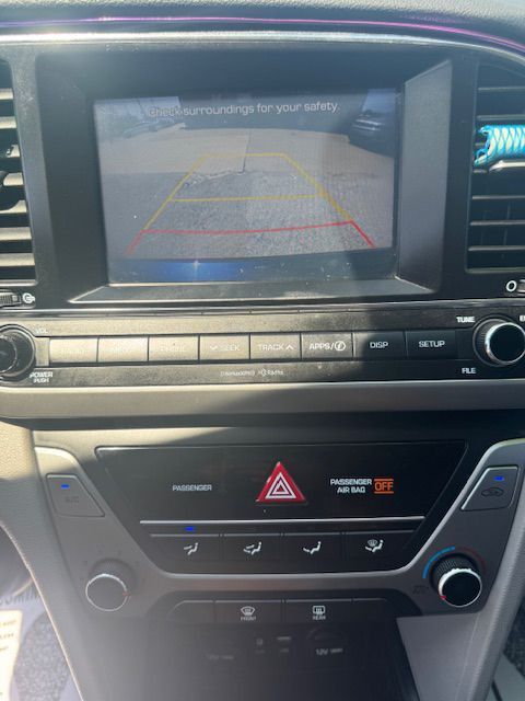 2017 HYUNDAI ELANTRA SE Grand Prairie TX