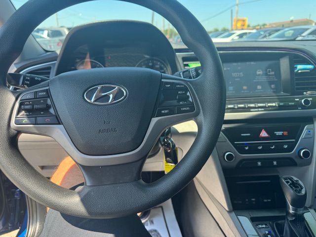 2017 HYUNDAI ELANTRA SE Grand Prairie TX