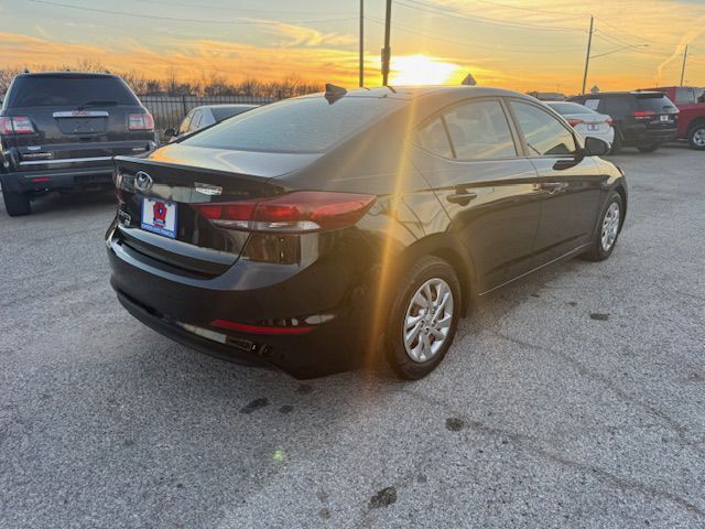 2017 HYUNDAI ELANTRA SE Grand Prairie TX