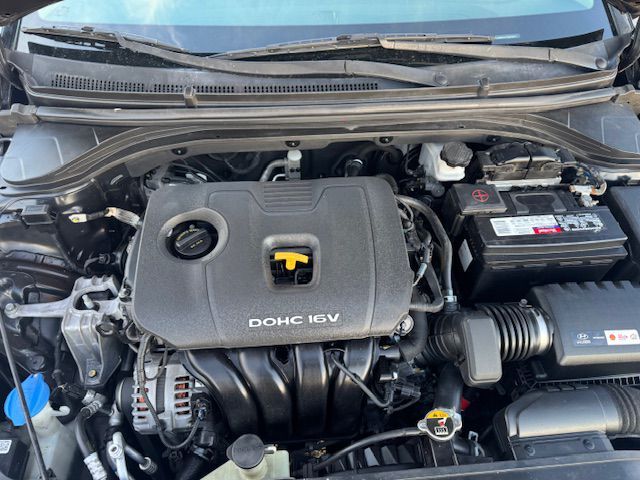 2017 HYUNDAI ELANTRA SE Grand Prairie TX