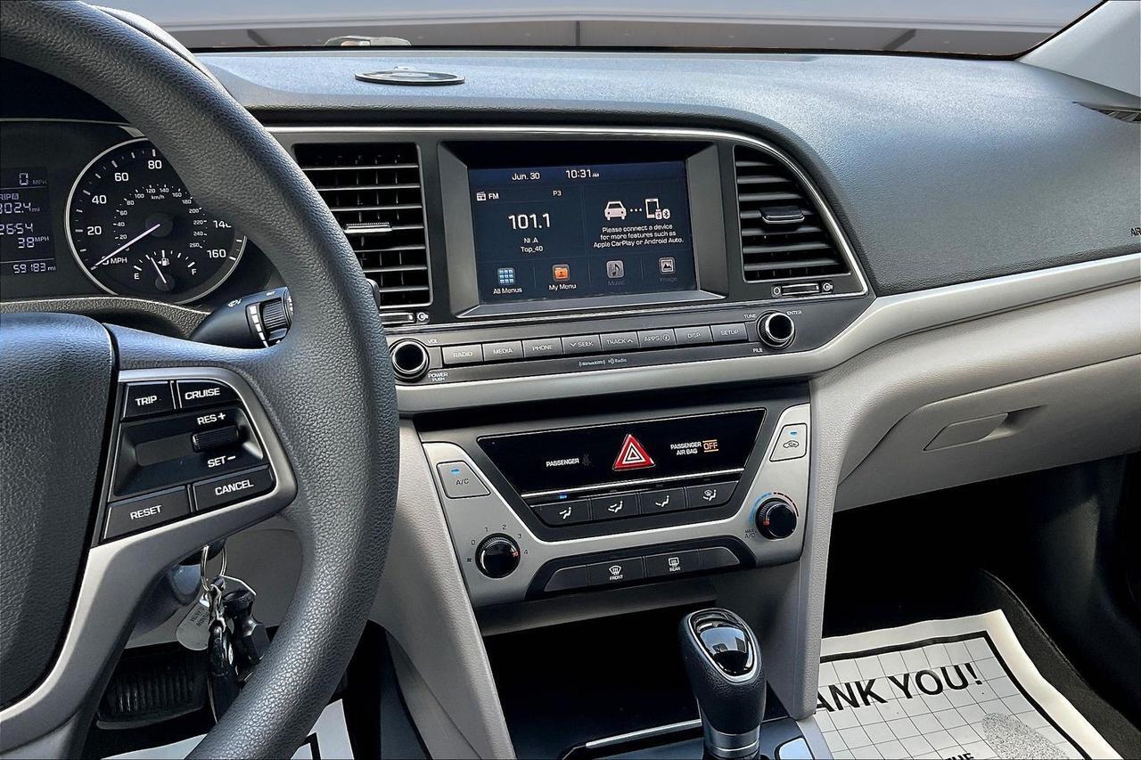 2017 HYUNDAI ELANTRA SE SILVER at Delta Auto Alliance