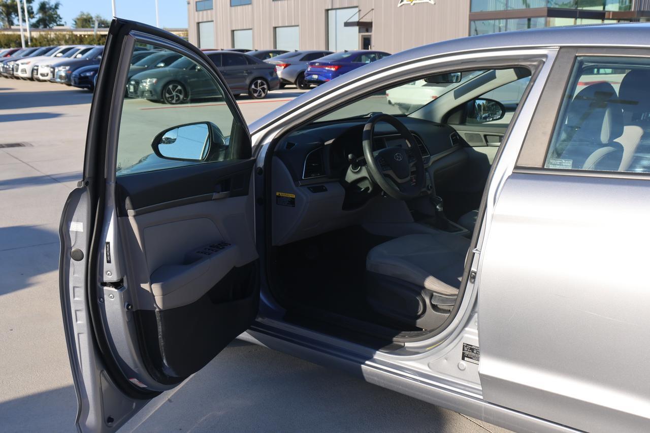 2017 HYUNDAI ELANTRA SE Houston TX