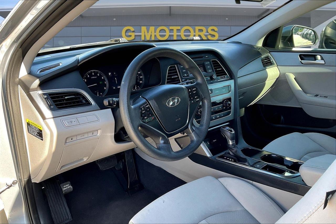 2017 HYUNDAI SONATA SE Houston TX