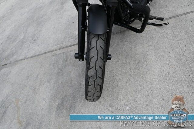2017 Harley Davidson Iron 883 / Vance & Hines Shorty Exhaust / Roland Sands Design Billet Parts / Heated Grips / L.E.D Headlight & Signals / Keyless Start / Only 6K Miles Anchorage AK