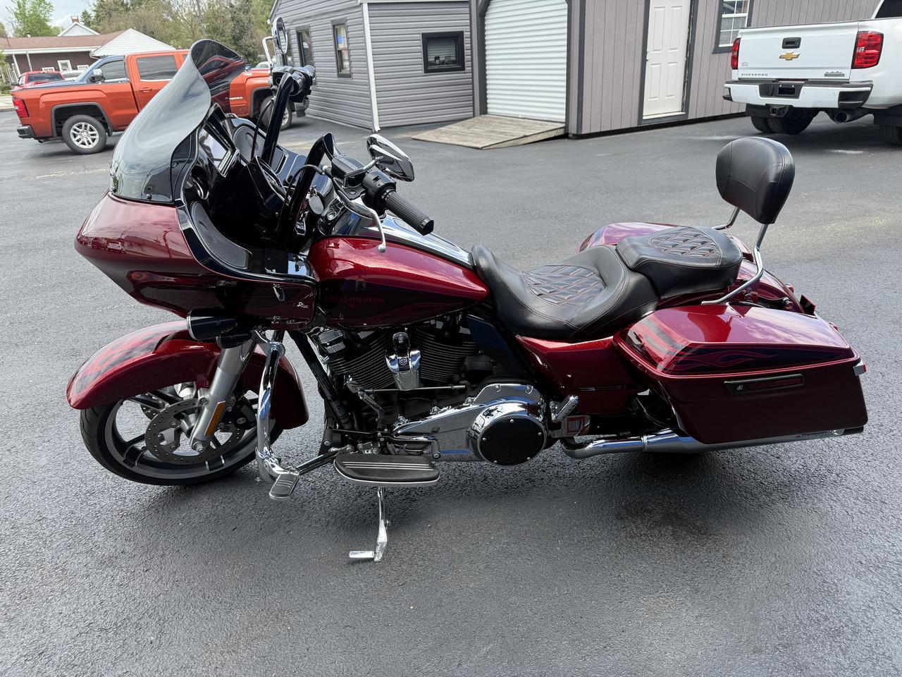 2017 Harley-Davidson Road Glide Connellsville PA