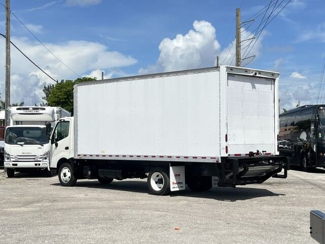 2017 Hino 195 20&apos; Dry Box Truck with 2,500 lbs. Lift Gate Miami FL