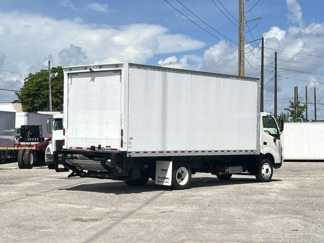 2017 Hino 195 20&apos; Dry Box Truck with 2,500 lbs. Lift Gate Miami FL