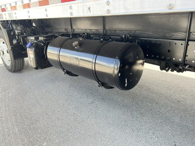 2017 Hino 195 20' Dry Box Truck with 2,500 lbs. Lift Gate Miami FL